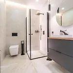 Apartman Bella Vista - 3pok, 4 Lozkz, Centrum, Parking, Winda, Widok Na Rzeke, Netflix