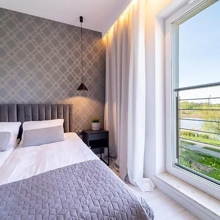 Διαμέρισμα Bella Vista - 3pok, 4 Lozka, Centrum, Parking, Winda, Widok Na Rzeke, Netflix Iława