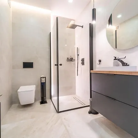 Appartement Bella Vista - 3pok, 4 Lozkz, Centrum, Parking, Winda, Widok Na Rzeke, Netflix