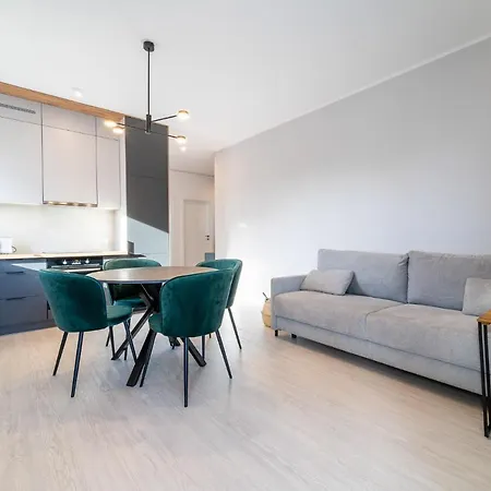 Bella Vista - 3pok, 4 Lozkz, Centrum, Parking, Winda, Widok Na Rzeke, Netflix 公寓