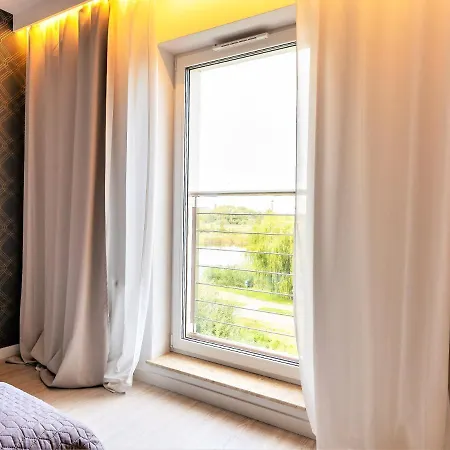 Appartement Bella Vista - 3pok, 4 Lozkz, Centrum, Parking, Winda, Widok Na Rzeke, Netflix