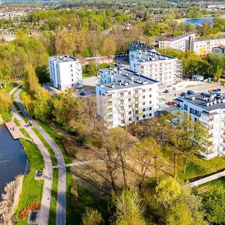 Апартаменты Bella Vista - 3pok, 4 Lozka, Centrum, Parking, Winda, Widok Na Rzeke, Netflix