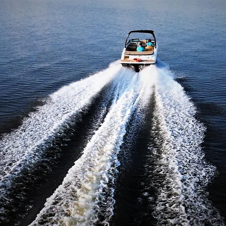 Bella Vista - 3pok, 4 Lozkz, Centrum, Parking, Winda, Widok Na Rzeke, Netflix * Iława